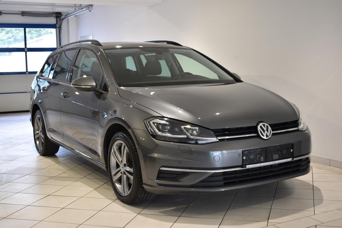 Volkswagen Golf Variant 1.6 TDI Standheizung Panorama LED