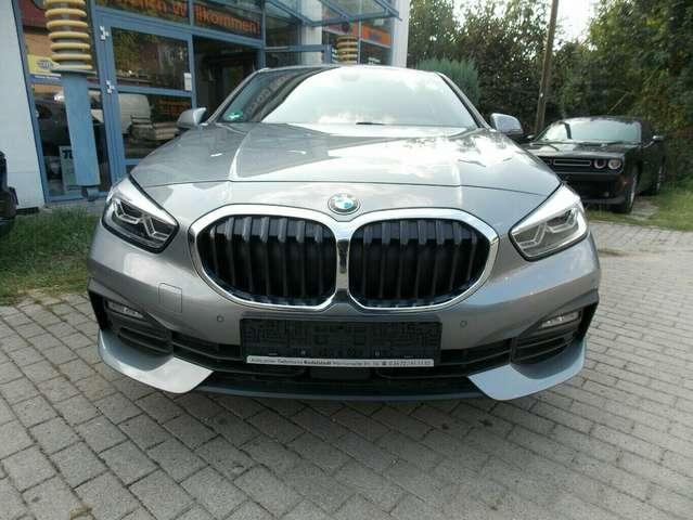 BMW 118 118i Navi,LED,Sitzheizung