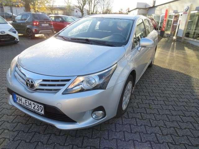 Toyota Avensis Life